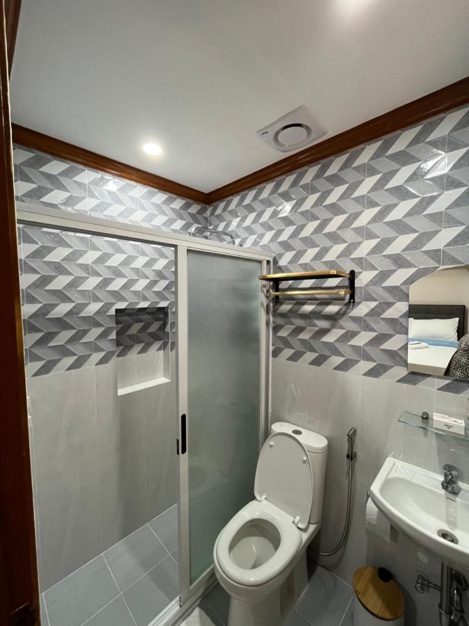 The Legacy Hotel Tayabas Экстерьер фото